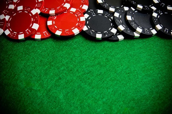 Super Sic Bo live dealer broadcast from naga 138 studio showing three dice